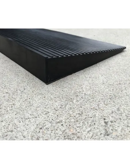 Rampa Para Umbral Caucho de 0.8, 1.1, 1.5,  2, 2.5, 3, 3.5 o 4.4 cm.