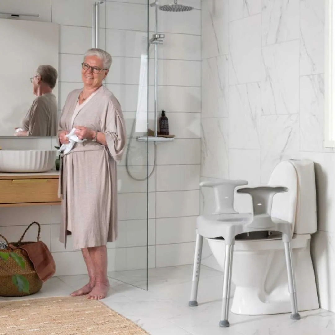 Elevador de  Wc COMODE SWIFT ETAC PRÁCTICA para Cualquier Forma del Wc