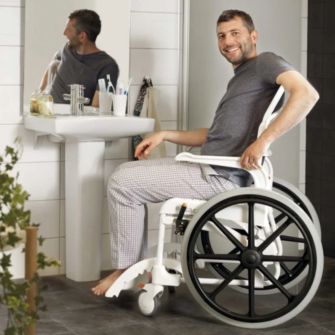 Silla de Ruedas Ducha Clean Autopropulsable