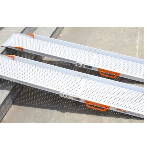 Rampas Telescópicas de Aluminio ERGO de 121 cm y carril... 2
