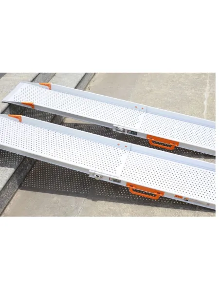 Rampas Telescópicas de Aluminio ERGO de 121 cm y carril 25.5 cm · Opcional 182 y 244 cm