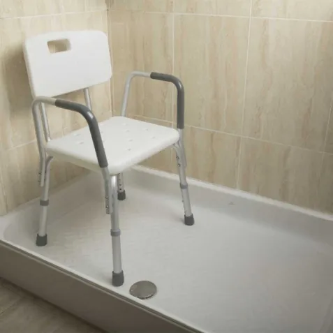 Silla de Ducha con Reposabrazos Blandos 2