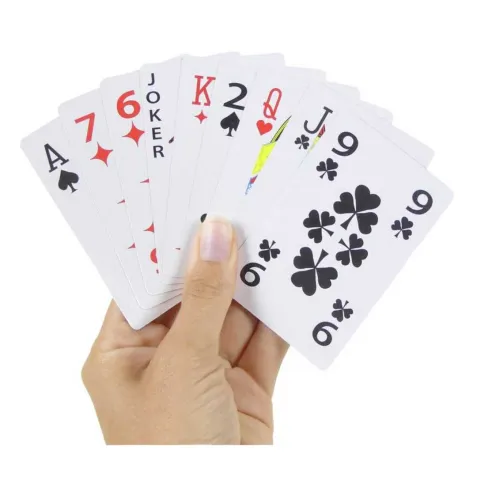 Juego de Cartas con Letras Grandes 2