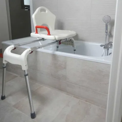 Asiento Móvil de Transferencia a Ducha o Bañera  SLIDE