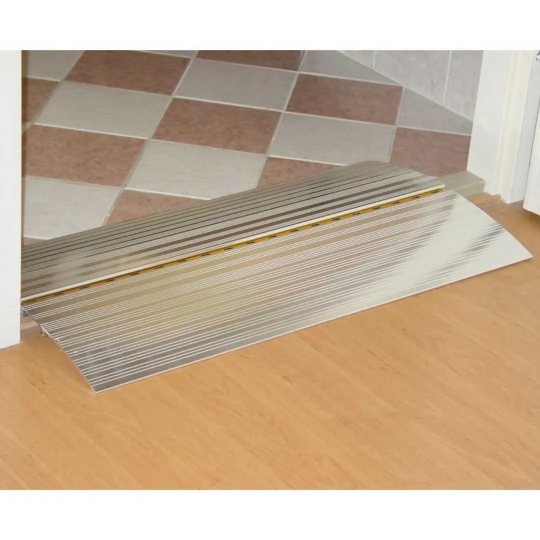 Rampa de Paso de Aluminio con Dos Lados para Umbral de 4 cm de altura
