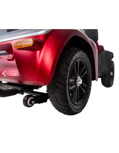 Scooter MADAGASKAR con Amortiguación y Pantalla Táctil