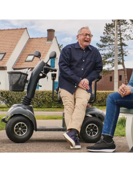 Scooter Eléctrico de 4 Ruedas CERES SE Vermeiren· IVA 4% para Discapacidad del 33% o Superior