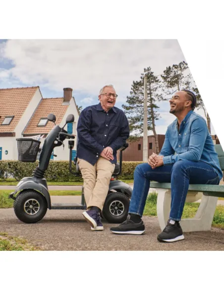 Scooter Eléctrico de 4 Ruedas CERES SE ·  IVA 21%