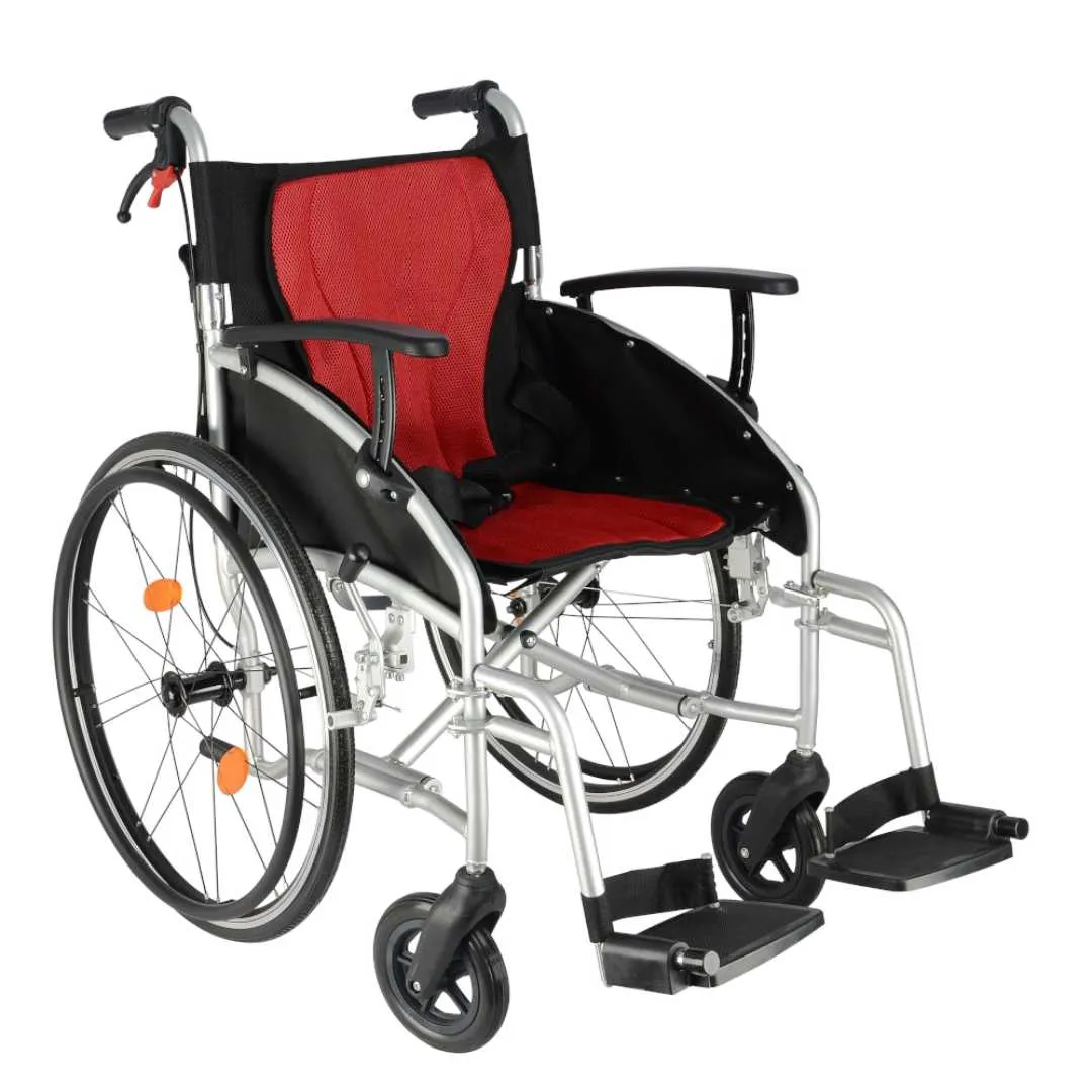 Silla de ruedas de Aluminio con Frenos...