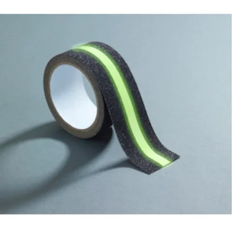 Rollo Adhesivo Antideslizante y Fluorescente 2
